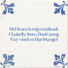 Het team is erg muzikaal: Chabelly trom, Dash zang, Fay viool en Har triangel - 3 keer bekeken